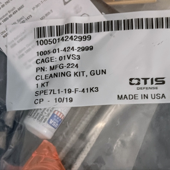 Otis Cleaning Kit, Gun  Military Version NSN 1005-01-424-2999 - Picture 11 of 16